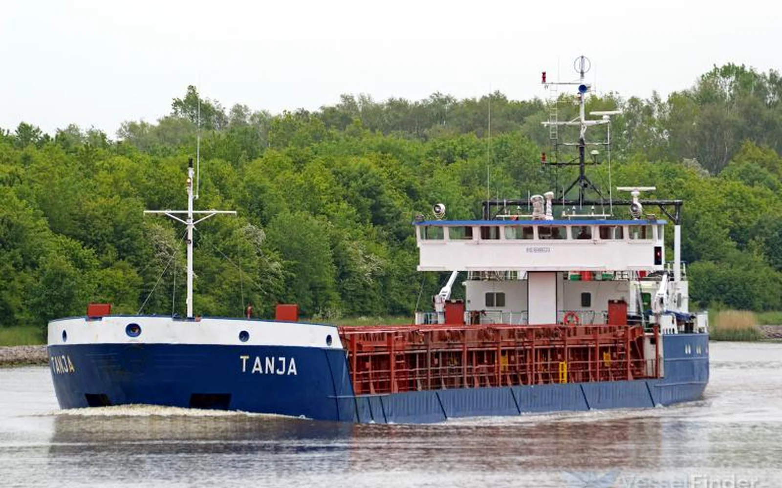 Irger Shipping customer-supplied fleet photograph 01